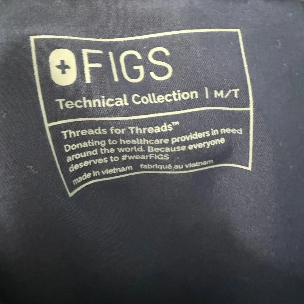 Figs Navy Blue Axim Cargo Scrub Pants Healthcare Medical Mens Size Medium Tall